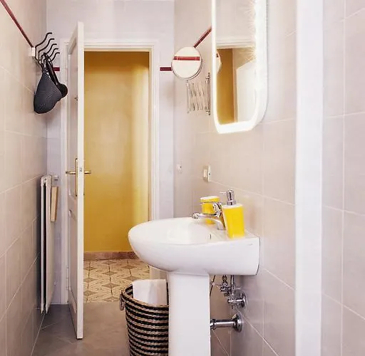 Trasteverehome - Colorful And Relaxing Apartment In Trastevere
